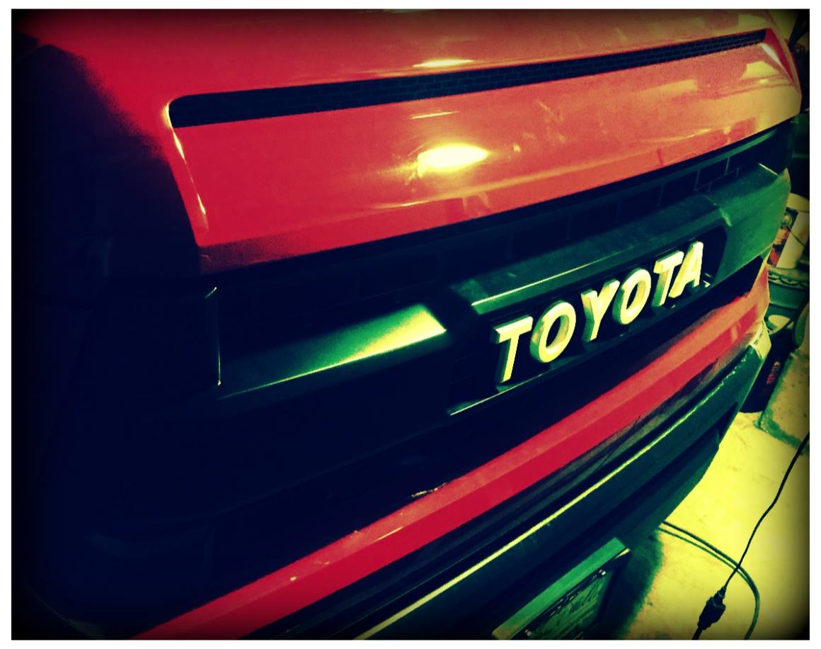 TCT Explorer 2015 Tundra CrewMax Toyota Truck