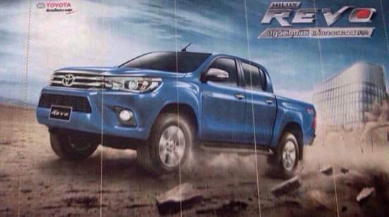 2016 Hilux Spy Shots – as tough as the Tacoma wants to be?