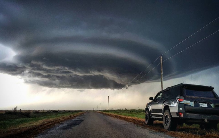 Storm Chasing 4Runner