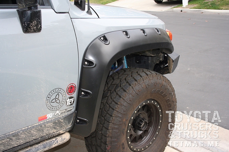 FJ Cruiser Fender Flare Install