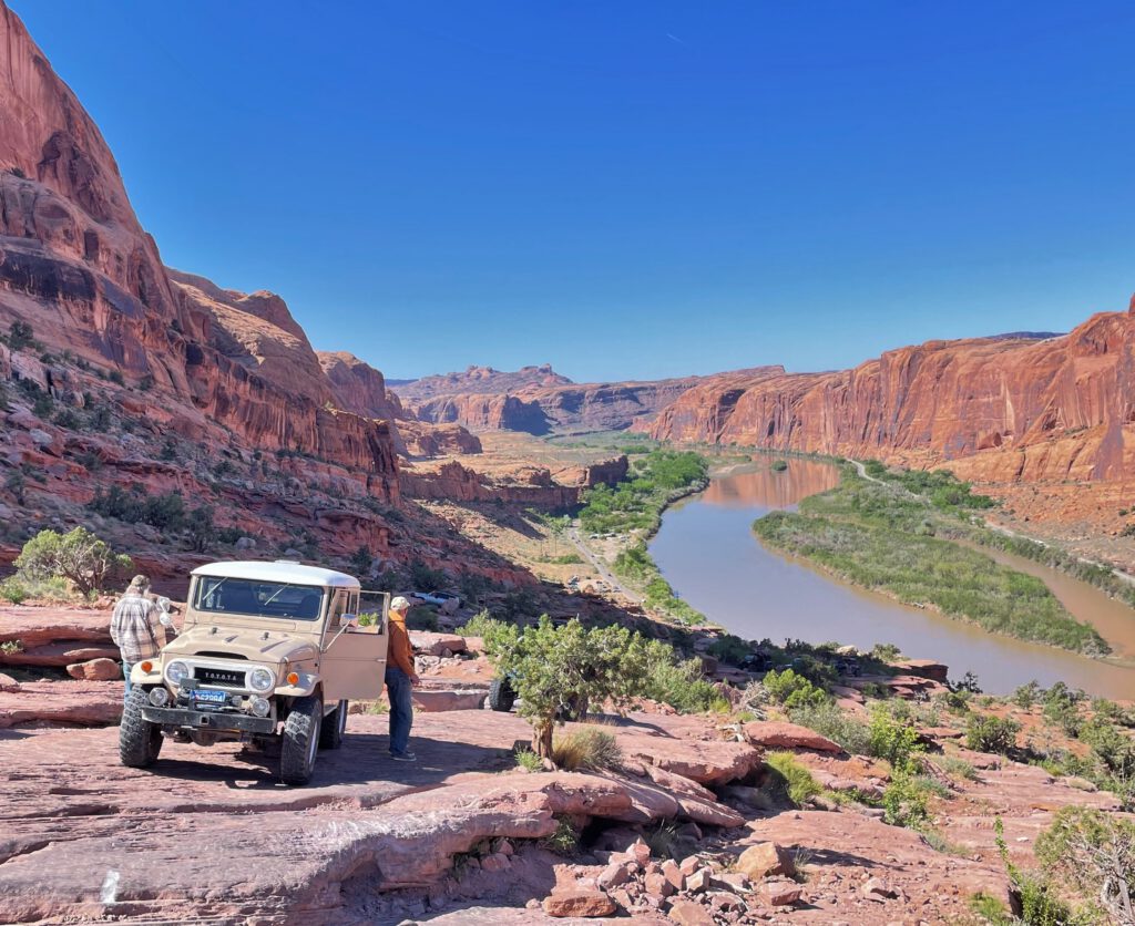 25th Anniversary Cruise Moab 2022